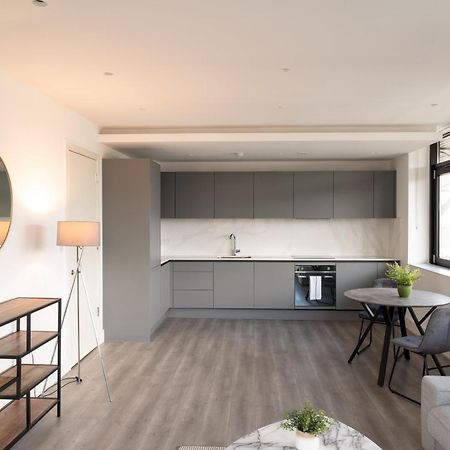 Charles Hope London Brentford Apartman Kültér fotó