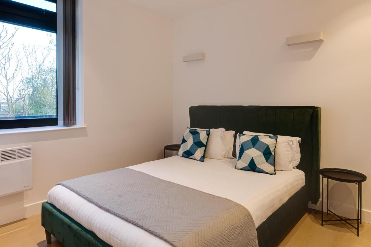 Charles Hope London Brentford Apartman Kültér fotó