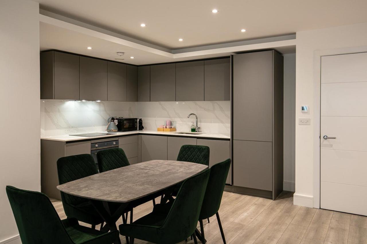Charles Hope London Brentford Apartman Kültér fotó