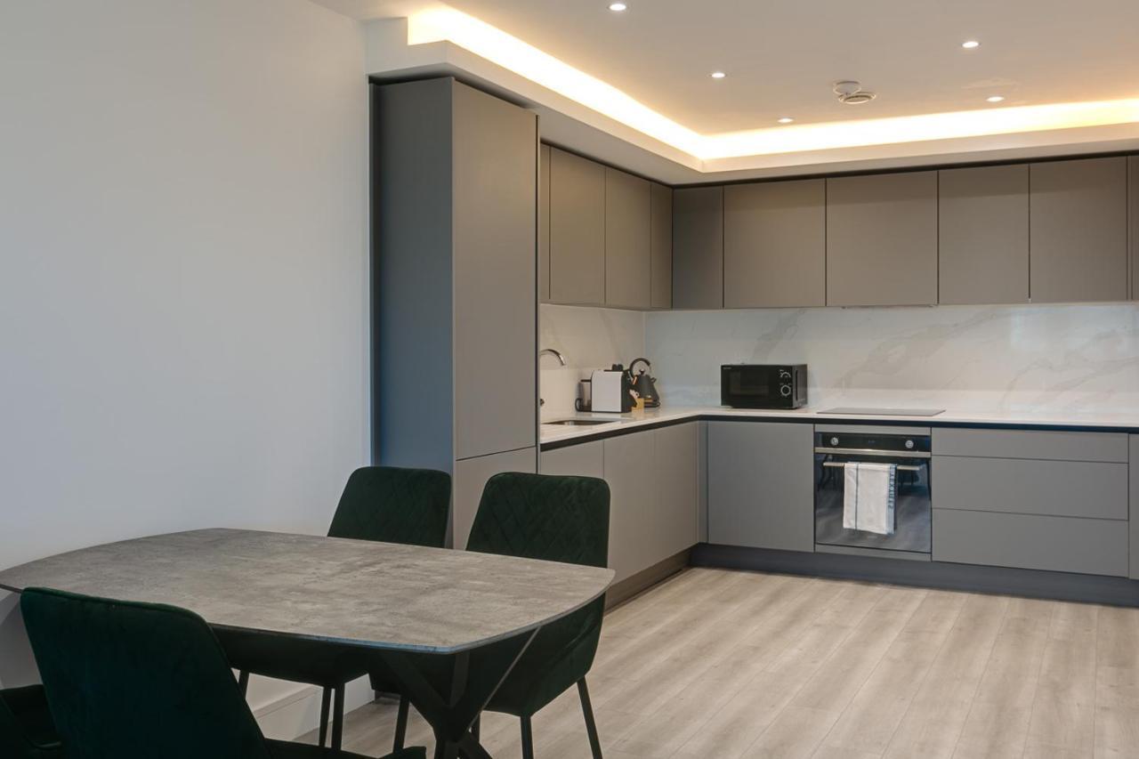 Charles Hope London Brentford Apartman Kültér fotó