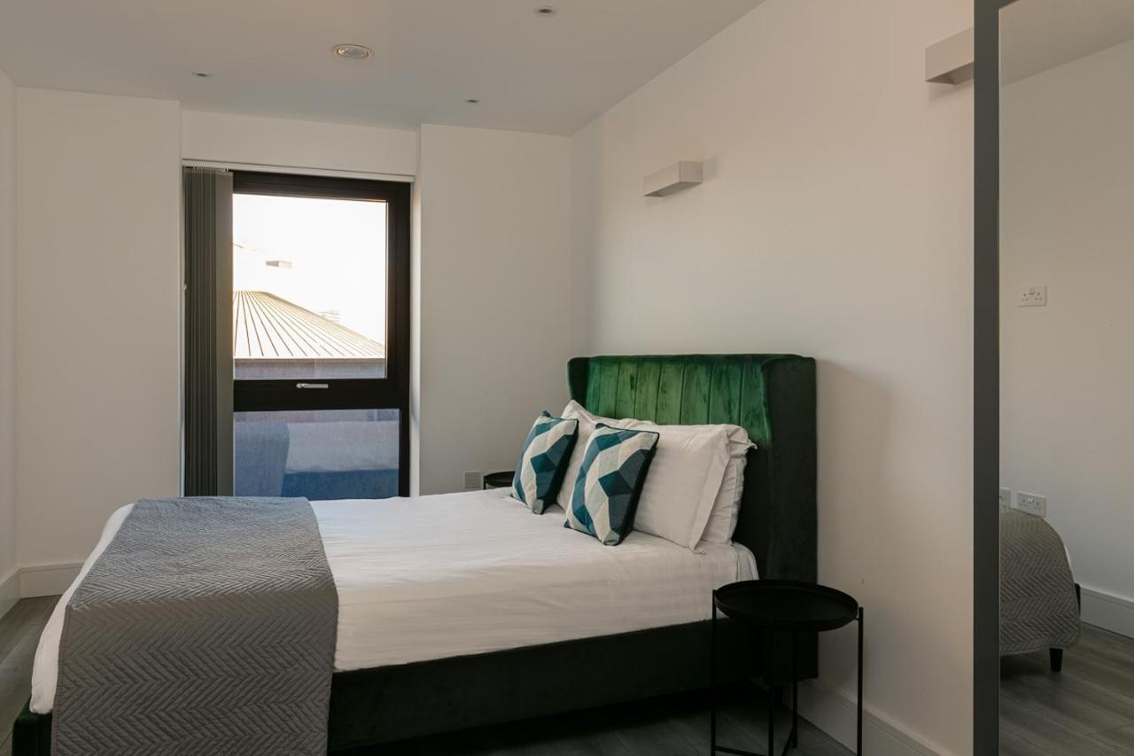 Charles Hope London Brentford Apartman Kültér fotó