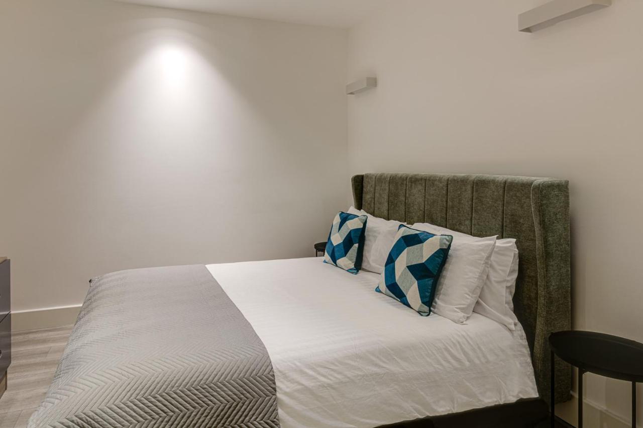 Charles Hope London Brentford Apartman Kültér fotó