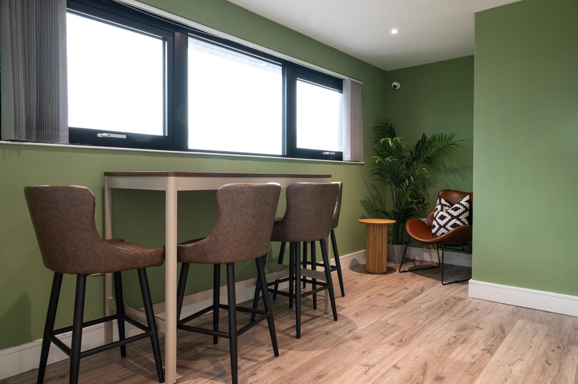 Charles Hope London Brentford Apartman Kültér fotó